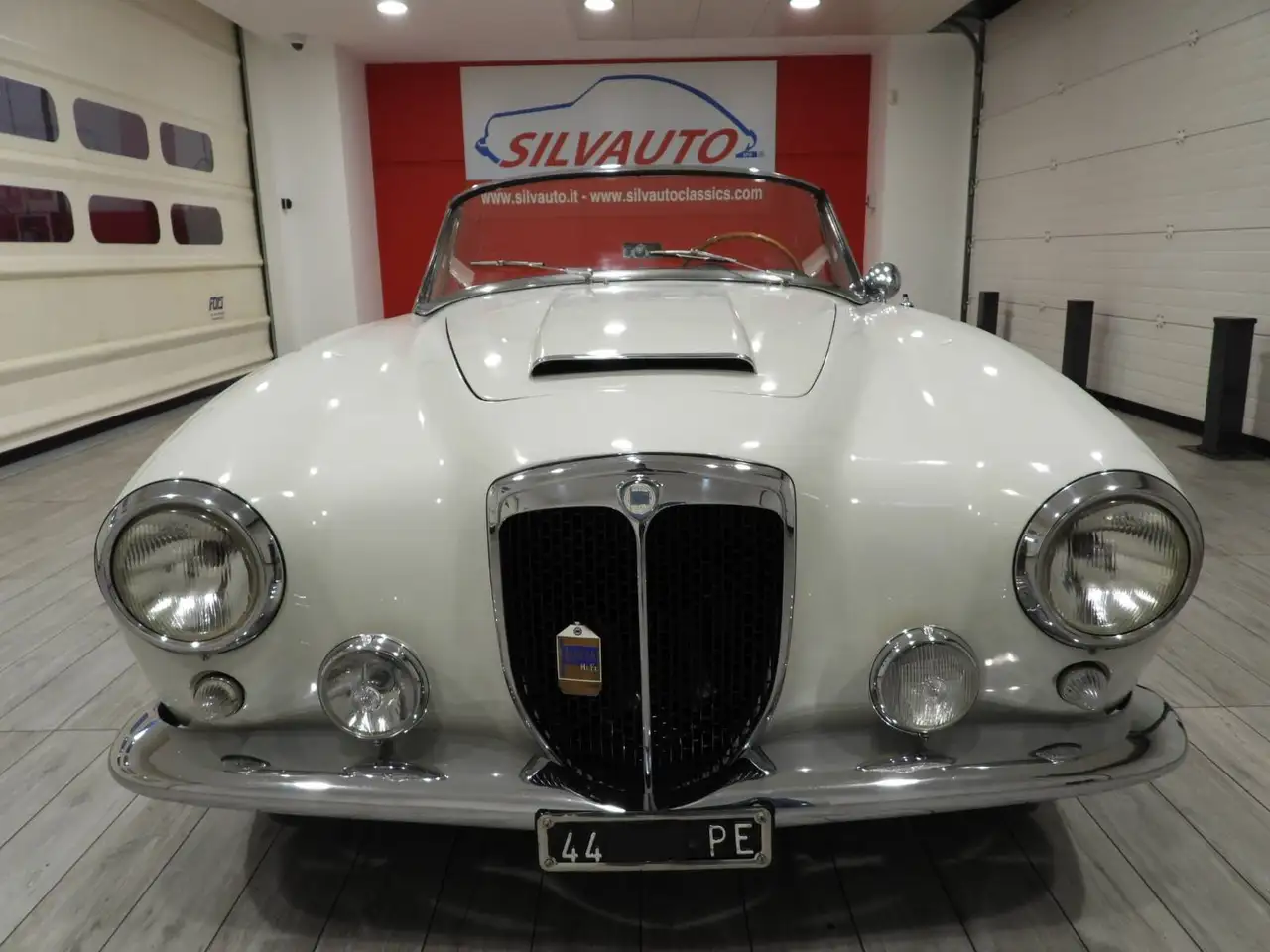 Lancia Flaminia AURELIA B24S CONVERTIBILE - OMOLOGATA ASI E FIVA CON FICHE D’IDENTITA’ – SUPERPREZZO (1958), foto 2