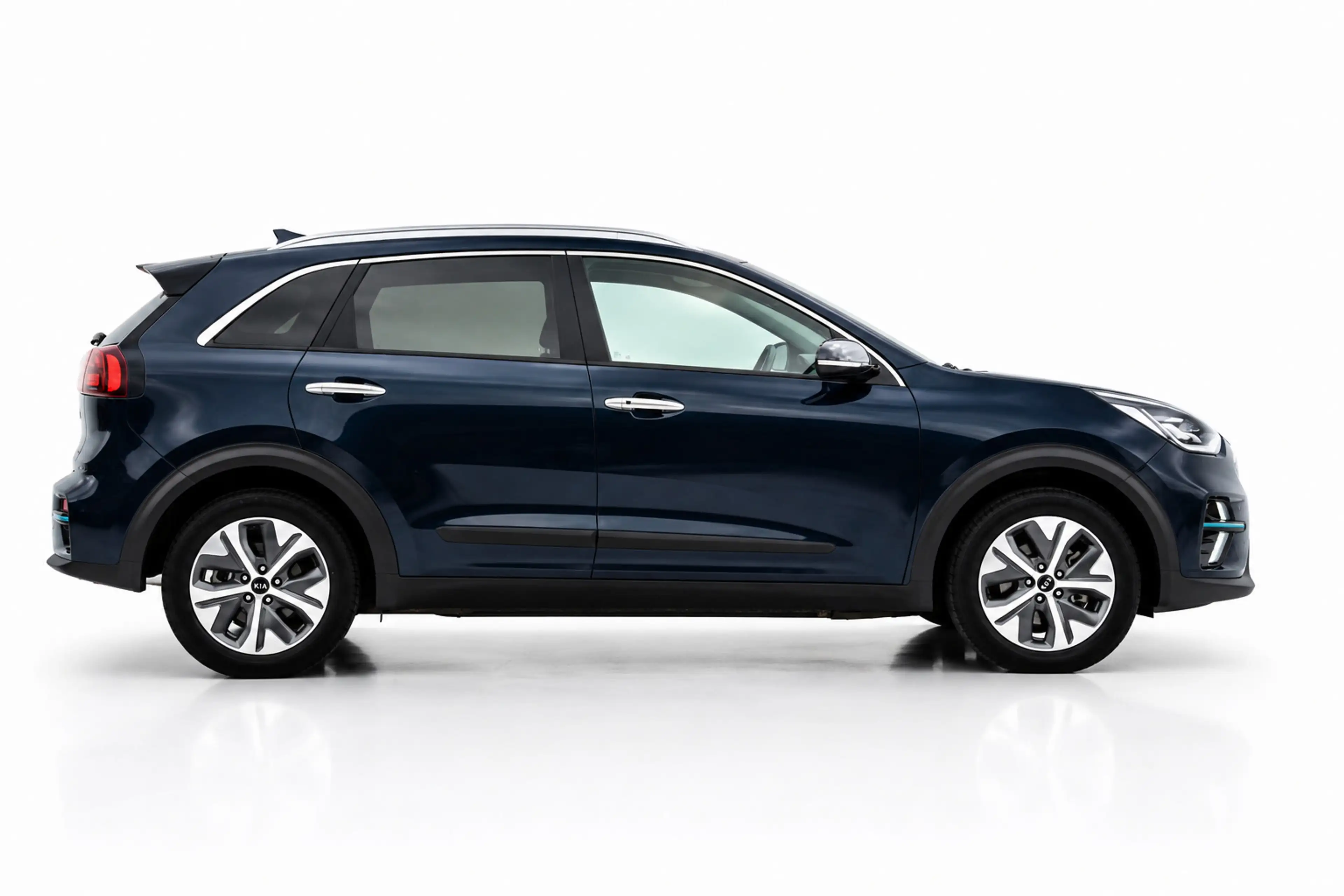 Kia e-Niro DynamicPlusLine 64 kWh | SOH 100% | NAP | CAMERA | — photo 4