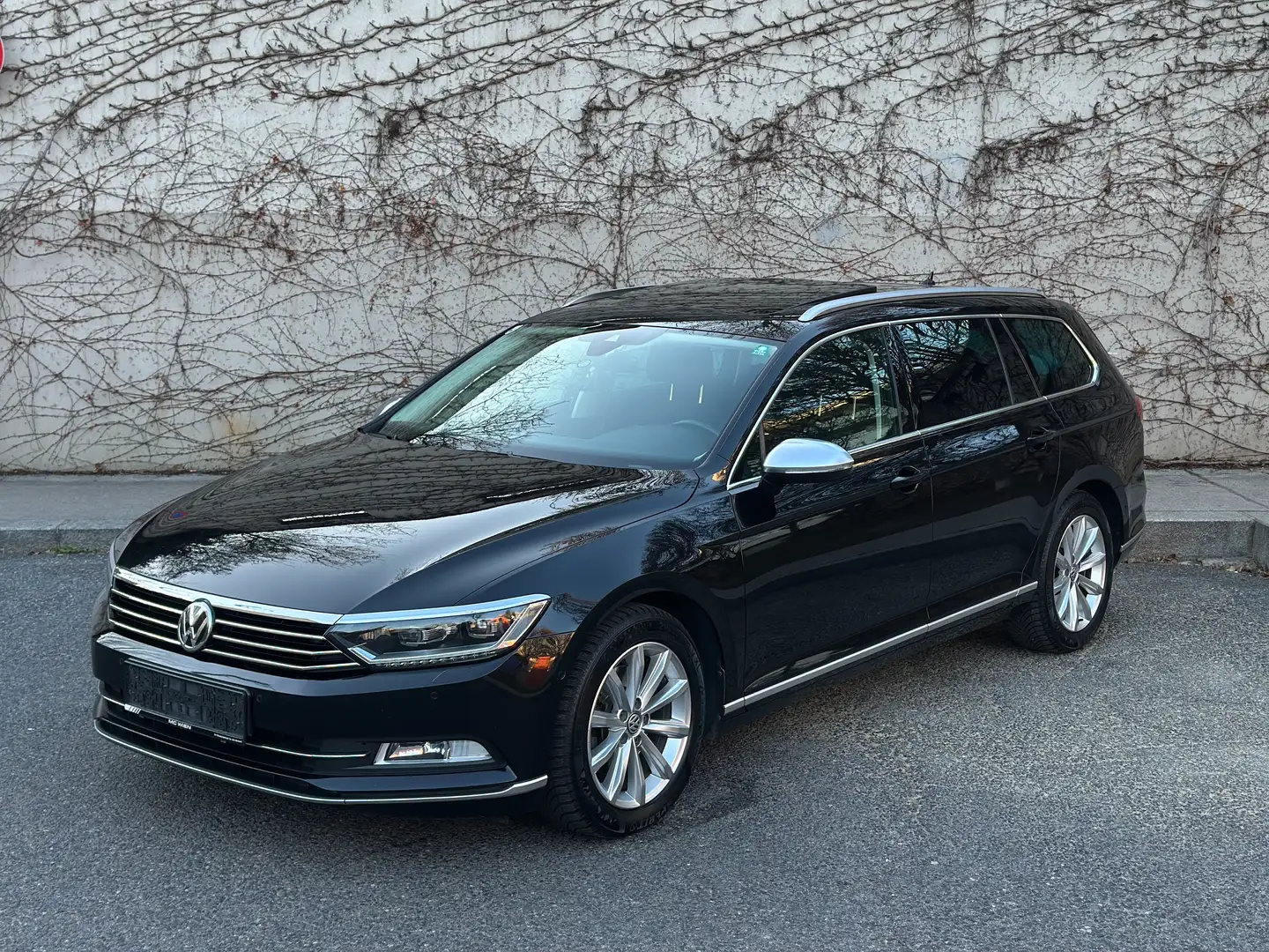 Volkswagen Passat Variant Comfortline BMT/Start-Stopp *AHK* *SZH* PANO* .. Negro - 1