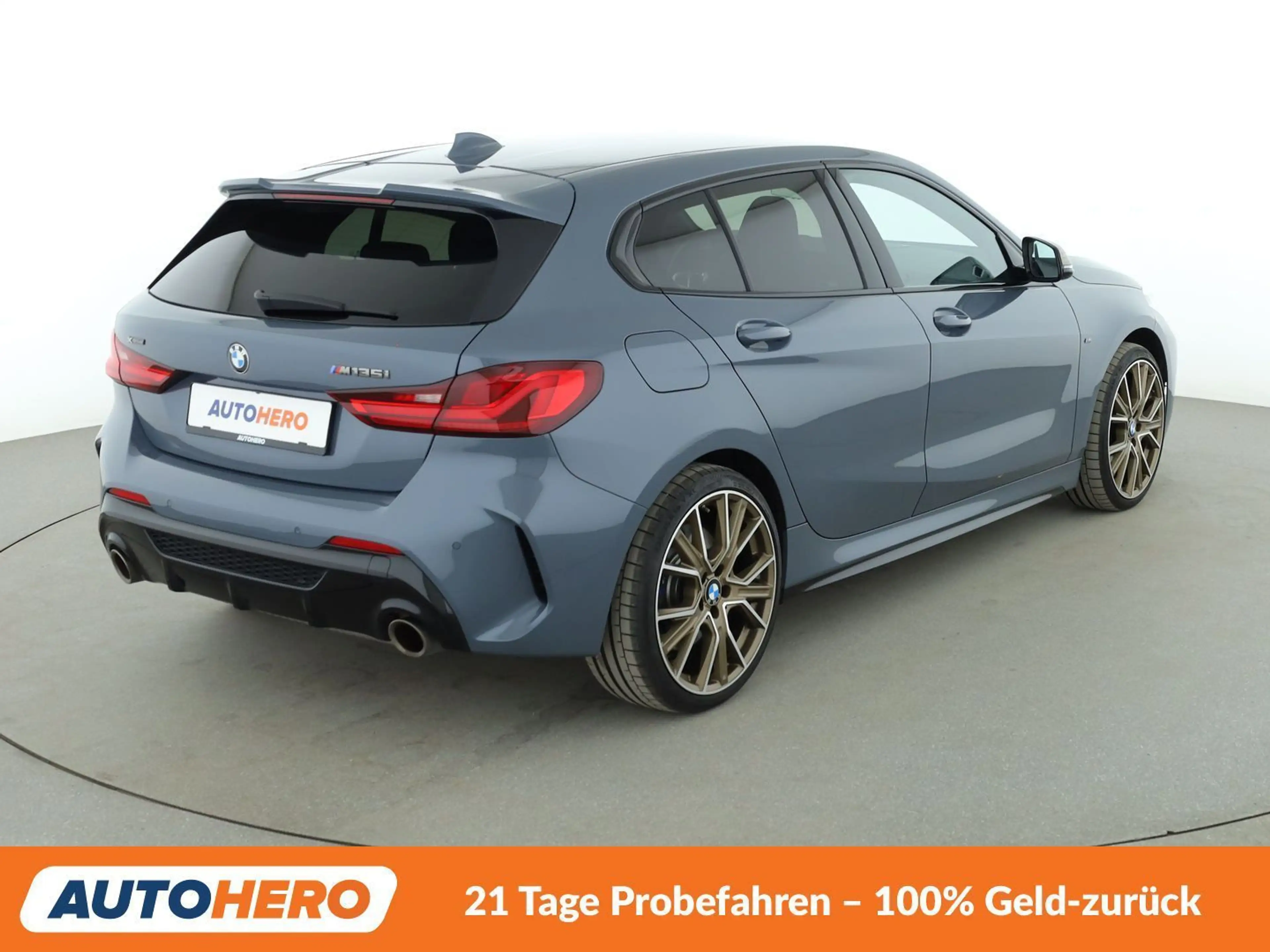 BMW 135 M135i xDrive Aut.*NAVI*LED*HUD*TEMPO*PDC* — photo 6
