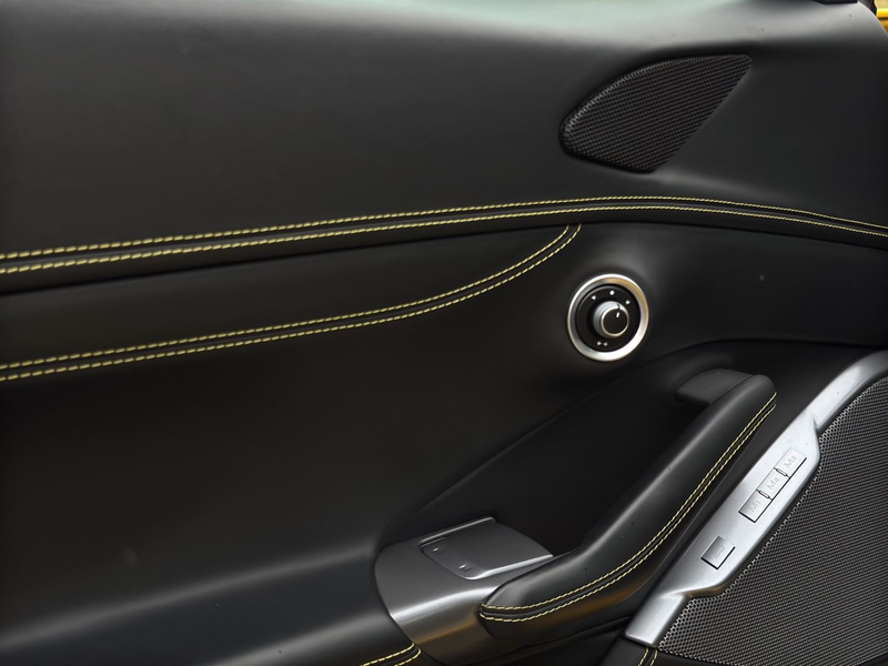 Ferrari Portofino /Abstandtempomat*Keramik/DE-FZG/Approve — photo 17