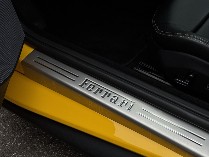 Ferrari Portofino /Abstandtempomat*Keramik/DE-FZG/Approve — photo 20