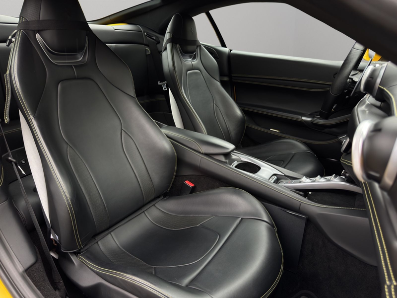 Ferrari Portofino /Abstandtempomat*Keramik/DE-FZG/Approve — photo 13