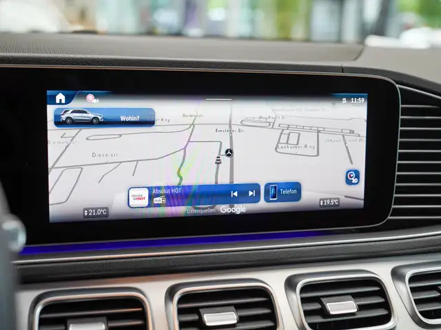 Mercedes-Benz GLE view 20