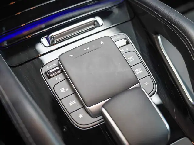 Mercedes-Benz GLE view 25