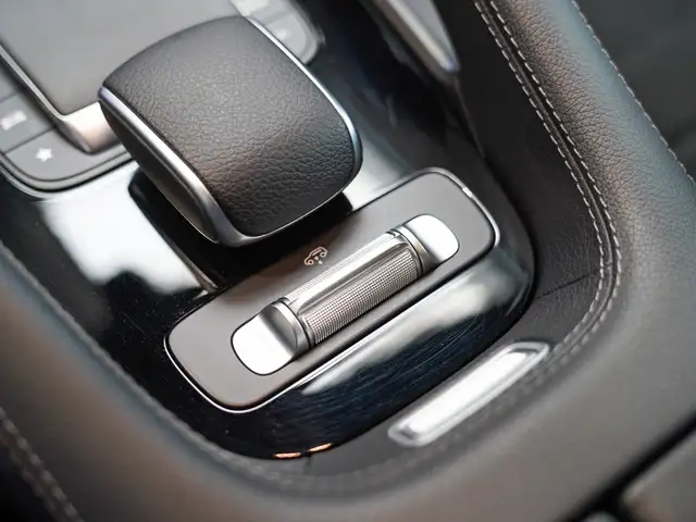 Mercedes-Benz GLE view 26