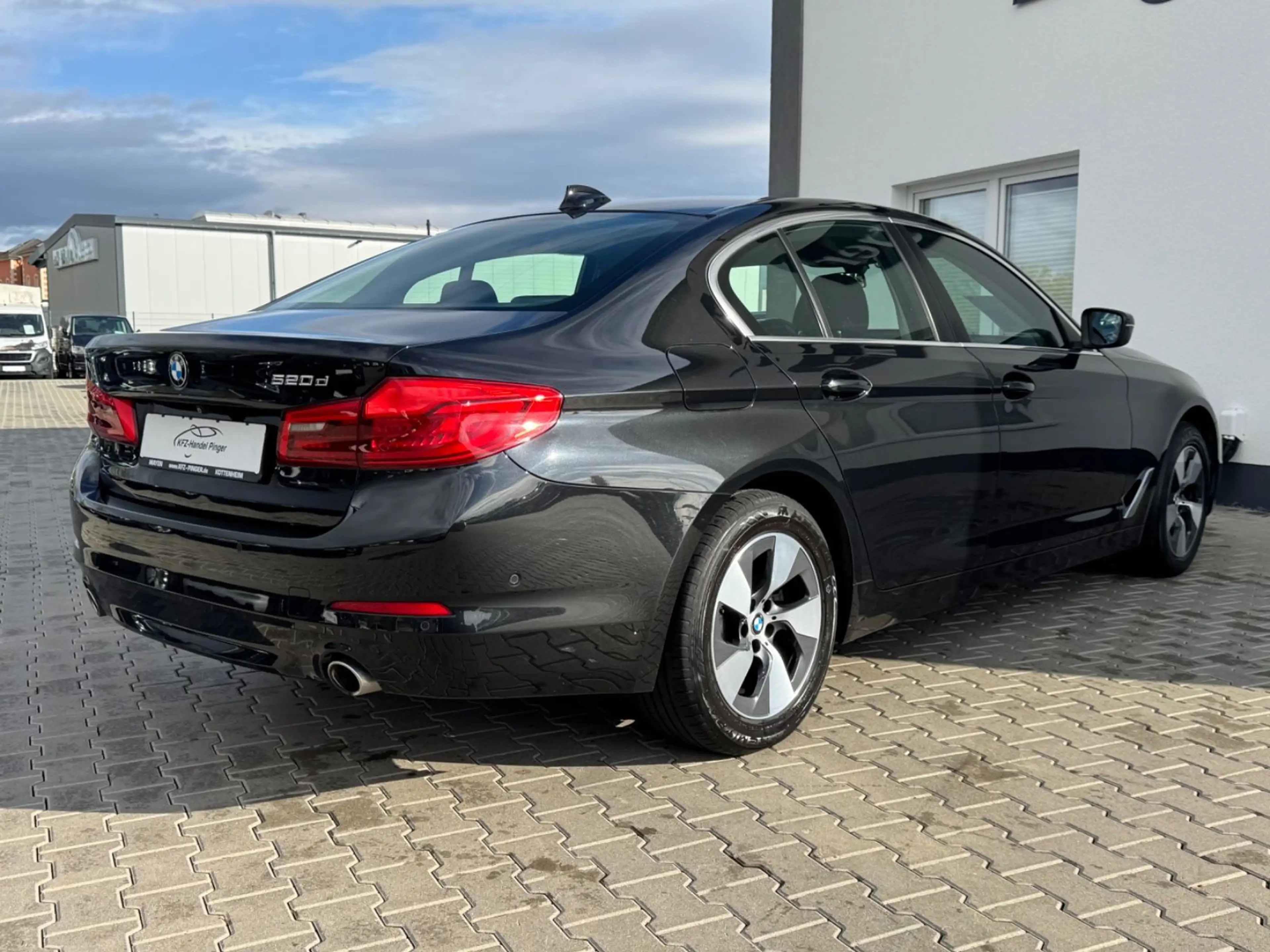 BMW 520 D Limousine — photo 6