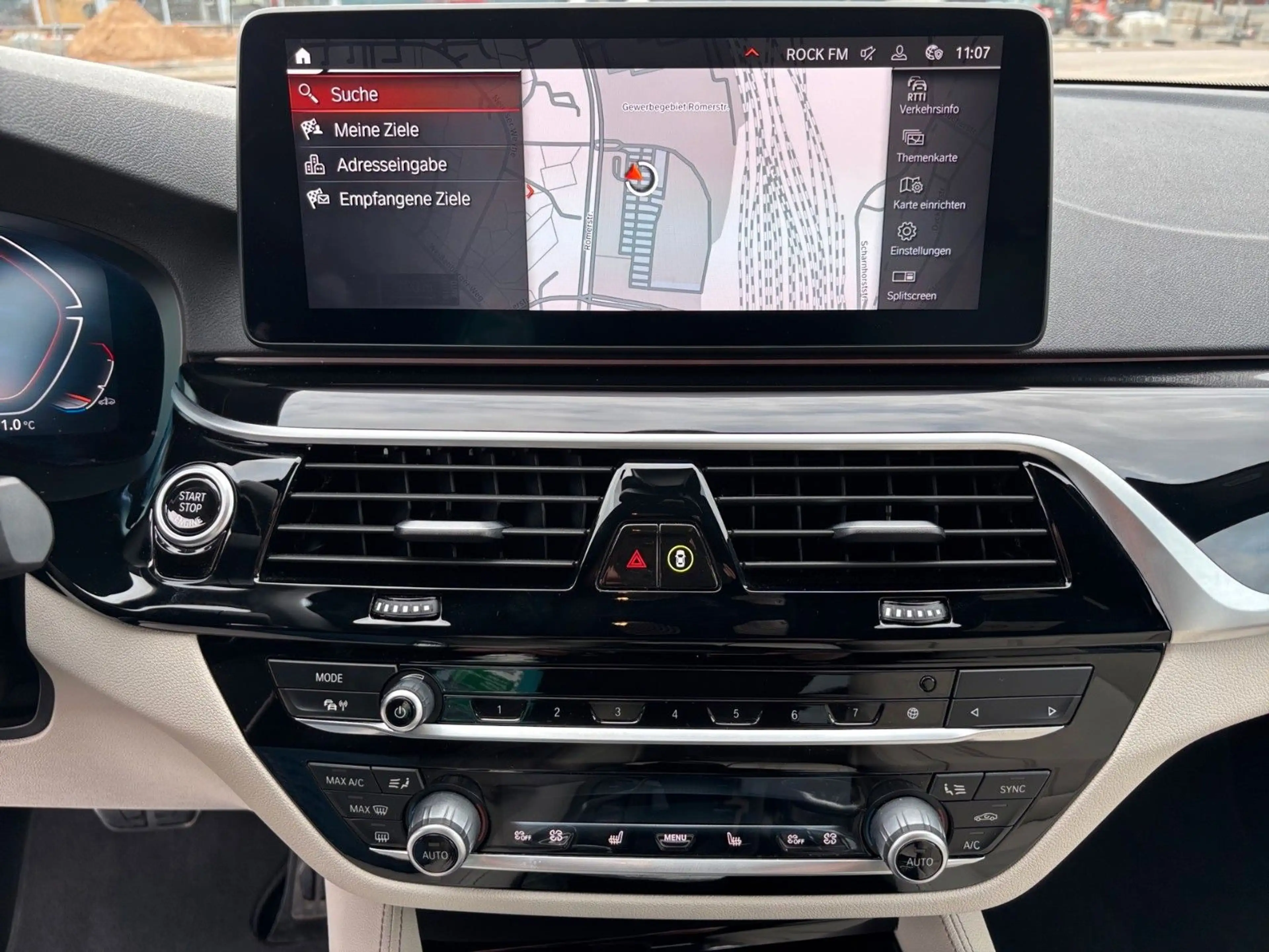 BMW 530 d xDrive Touring M-Sport/Autom./ Mild-Hybrid — photo 15