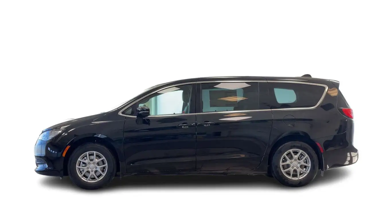 Chrysler Grand Caravan photo Chrysler Grand Caravan