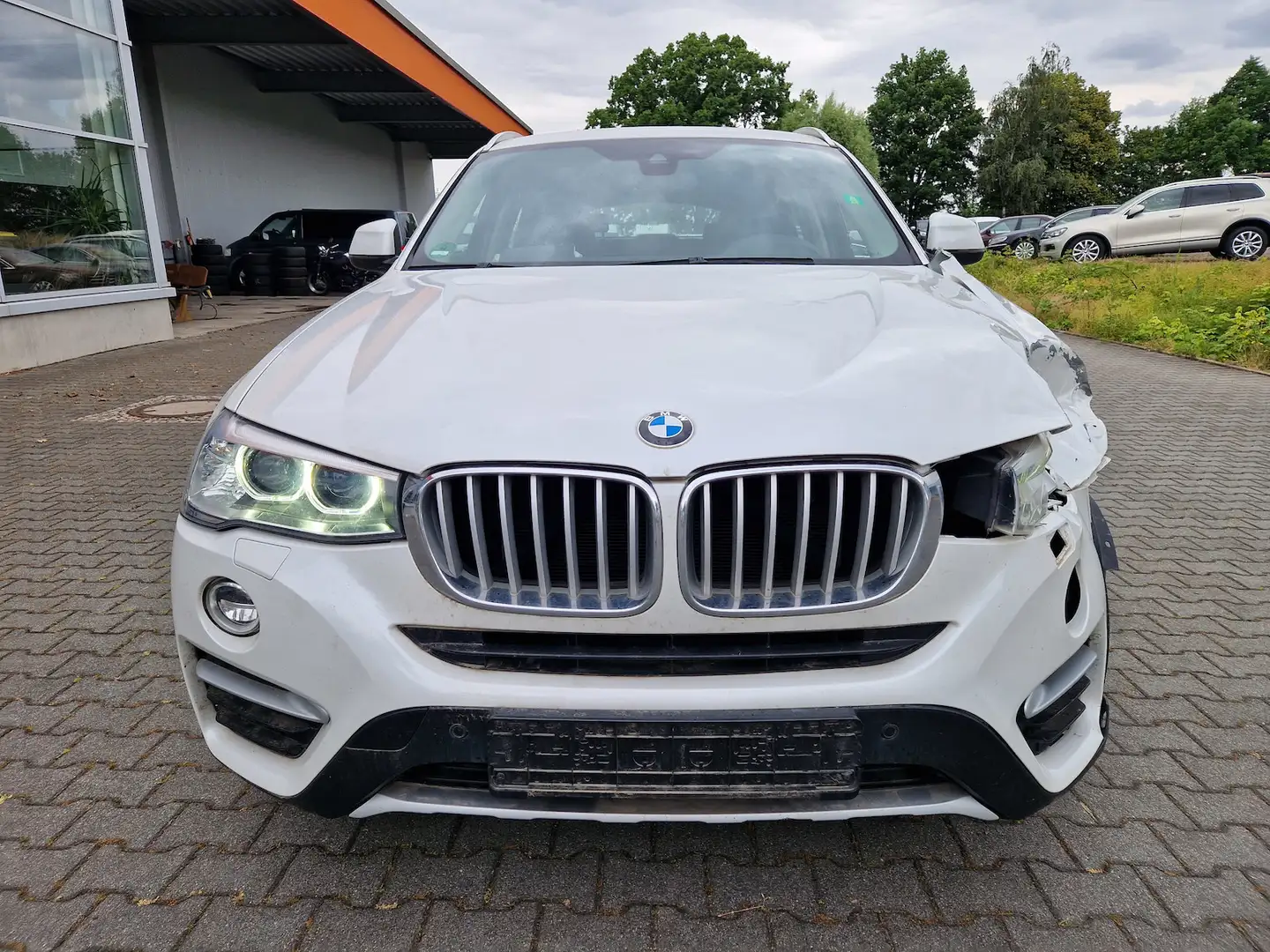 BMW X4 xDrive 30d X-Line Blanc - 2
