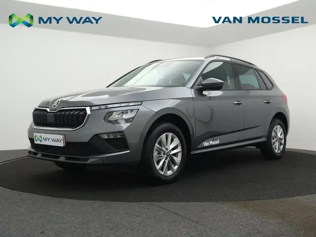 Skoda Kamiq Kamiq Family 1,0 TSI 85 kW 6v Man. / DEMO