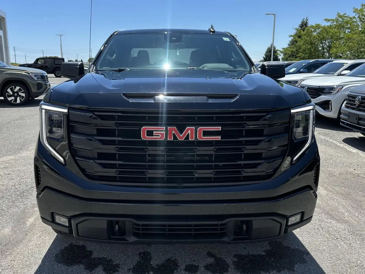 GMC Sierra 1500 photo GMC Sierra 1500