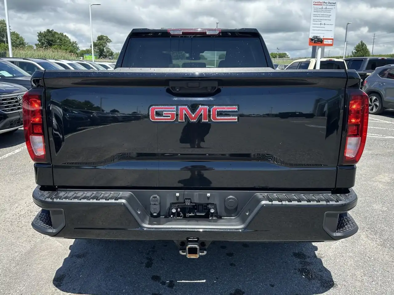 GMC Sierra 1500 photo GMC Sierra 1500