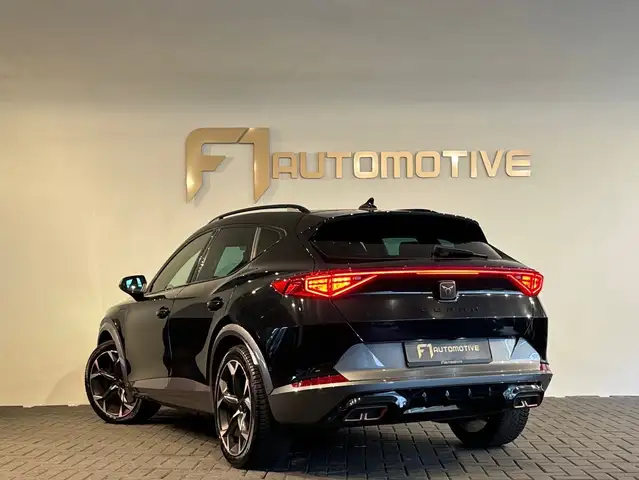 Cupra Formentor view 8
