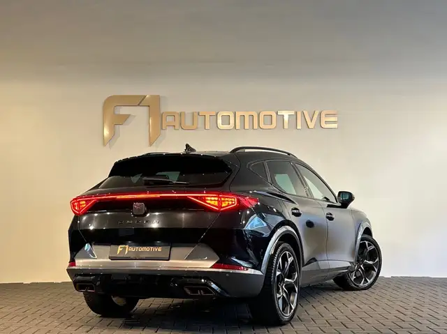 Cupra Formentor view 3