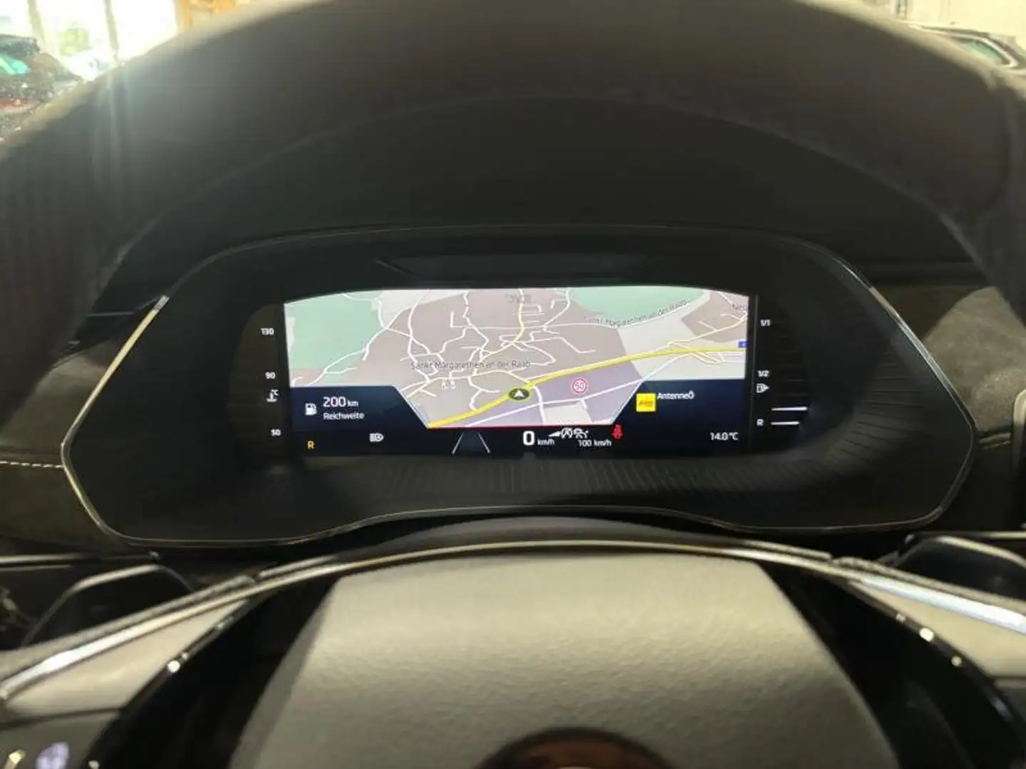Skoda Octavia RS PLUS SKY 4x4 VIRTUAL COCKPIT AHK HEAD-UP CANTON Grau - 2