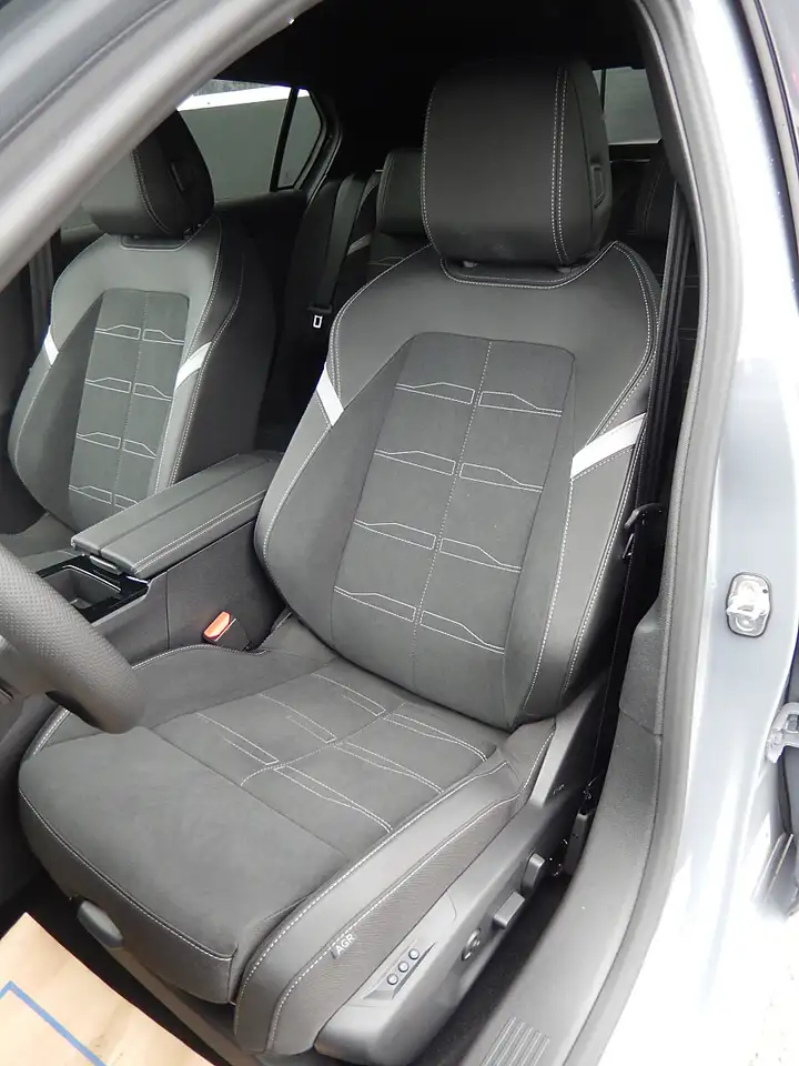 Opel Astra 1,2 Turbo GS Aut. 10