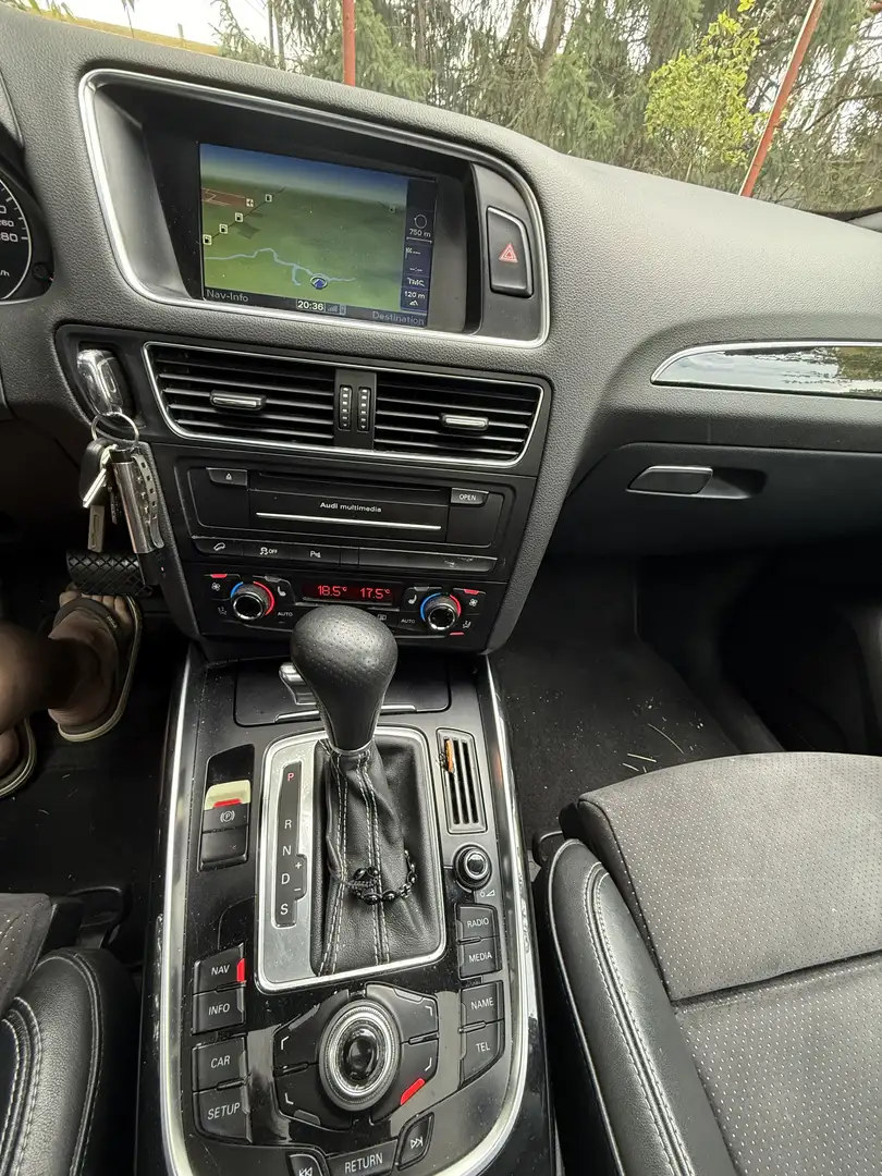 Audi Q5 3.2 V6 FSI quattro S tronic - 2