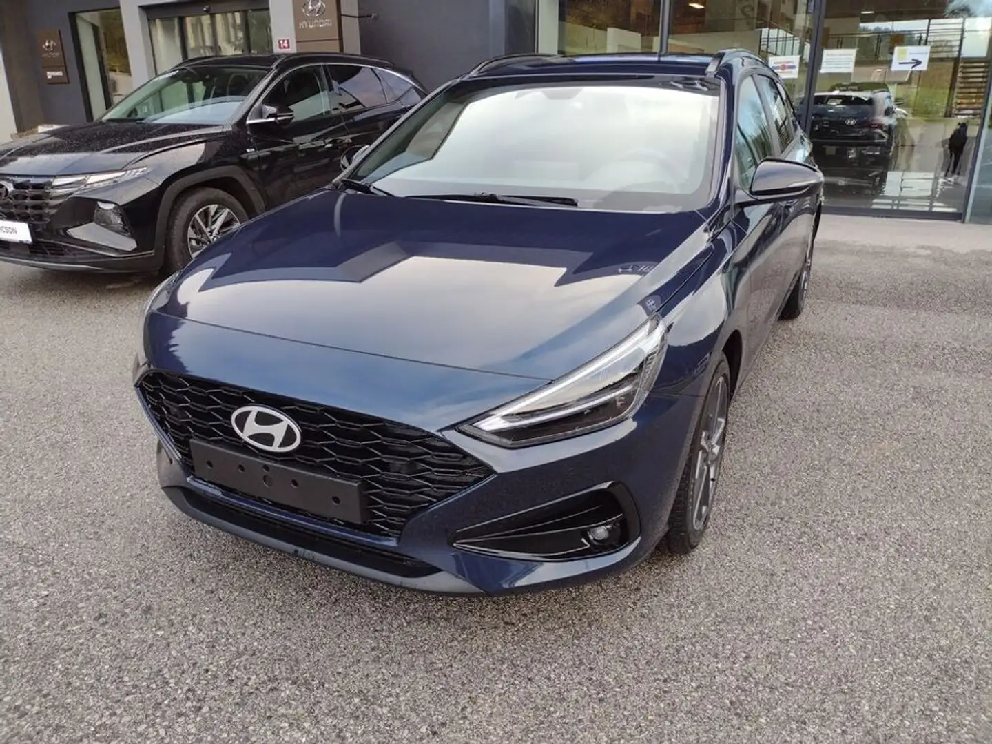 Hyundai i30 Kombi GO Plus DCT Blau - 2