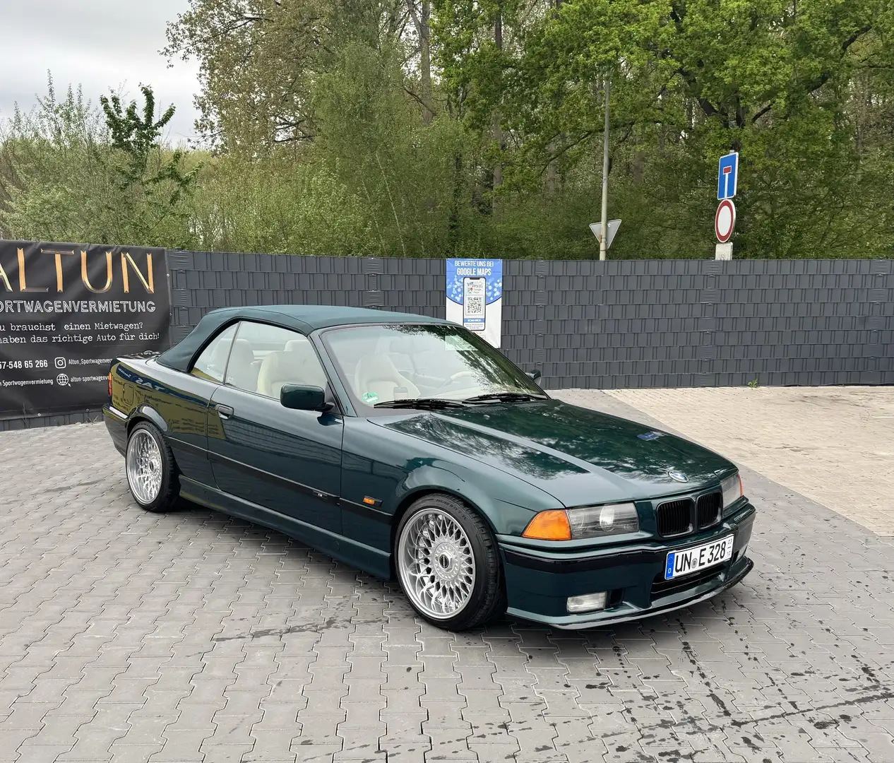 BMW 328 BMW E36 328i Cabrio Зелёный - 1