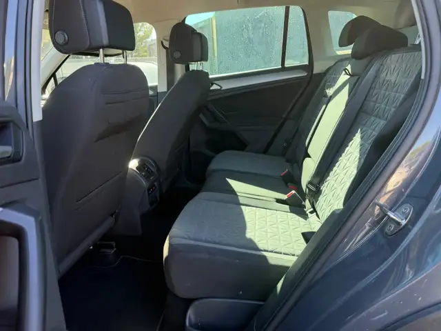 Volkswagen Tiguan view 9
