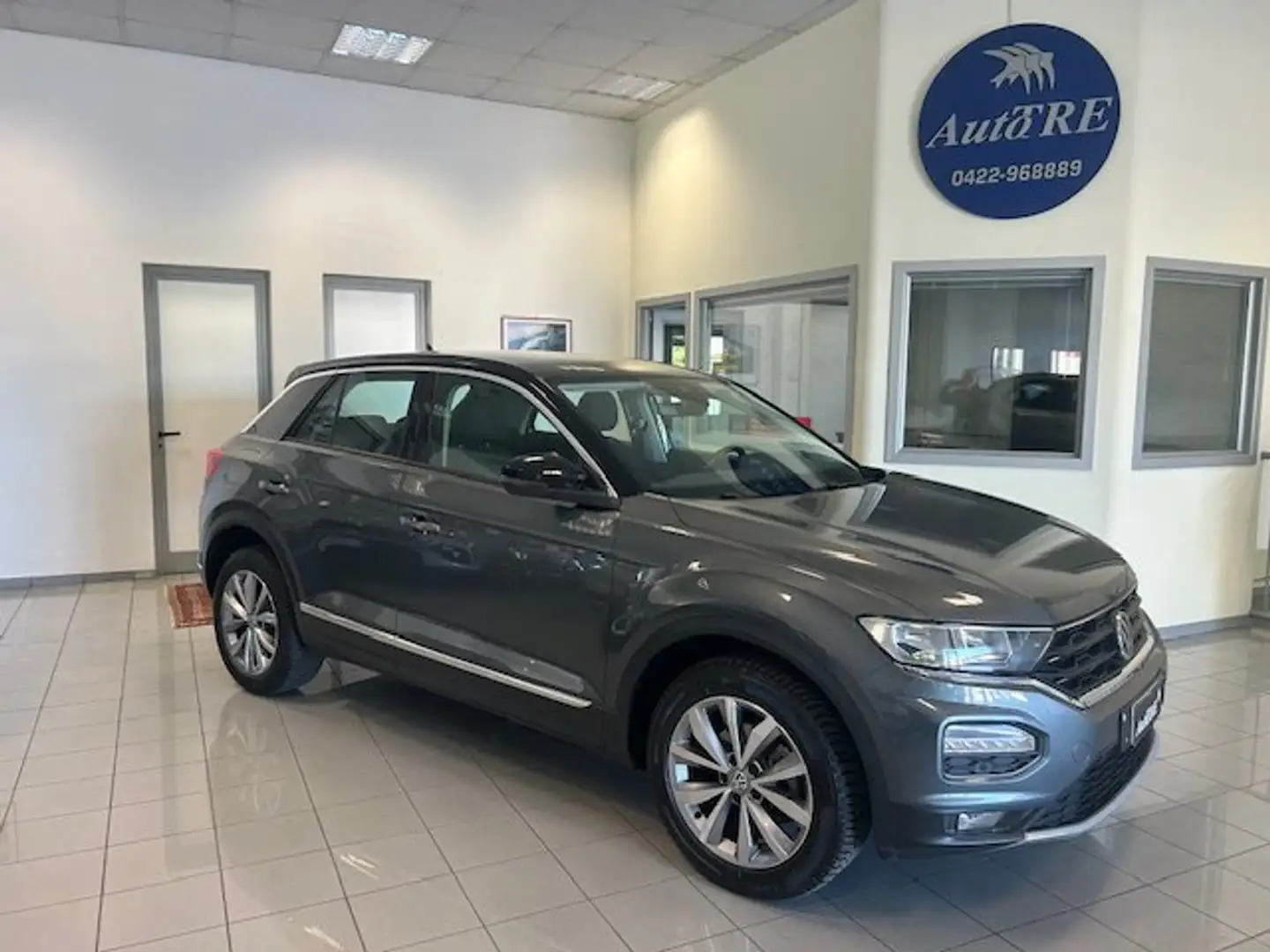Volkswagen T-Roc T-Roc I 2017 1.0 tsi Style 115cv Gris - 1