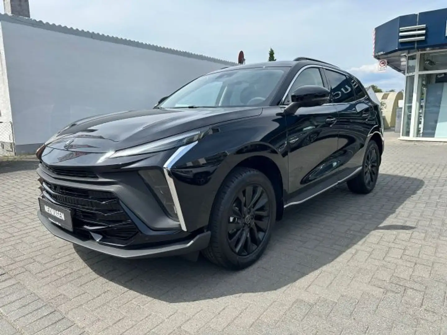 DFSK Forthing 5 EVO Schwarz - 1