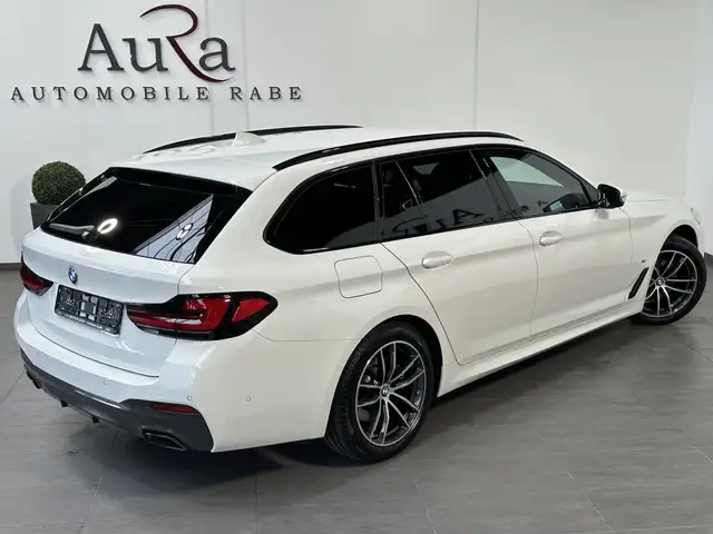 BMW 5 Series view 5