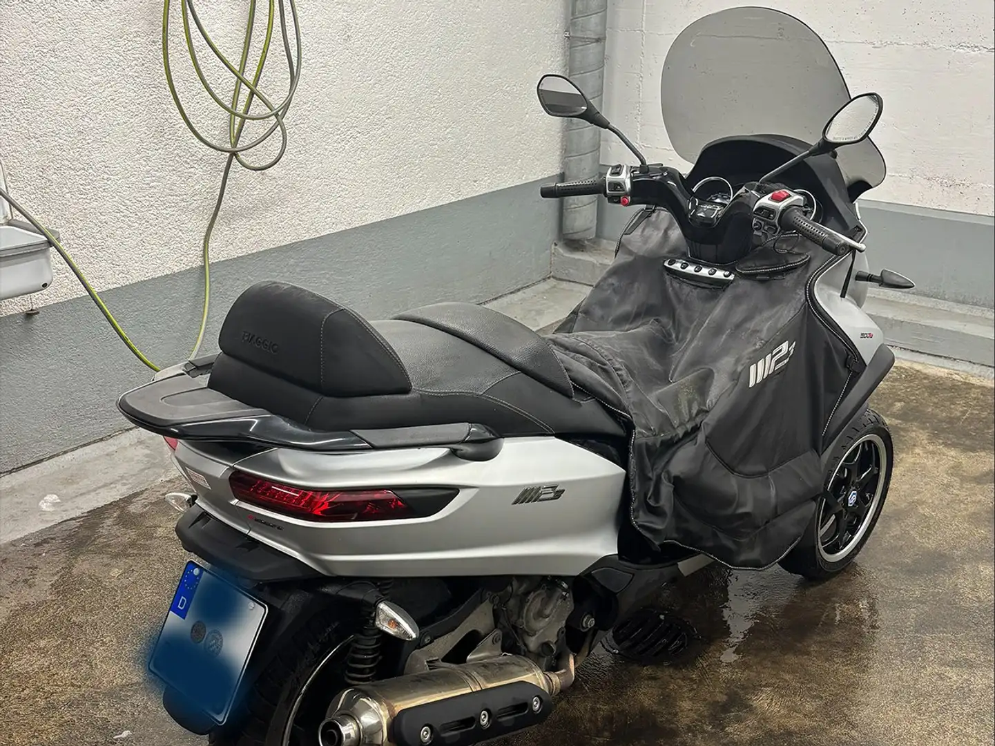 Piaggio MP3 500 LT Sport - Autoführerschein Ezüst - 1