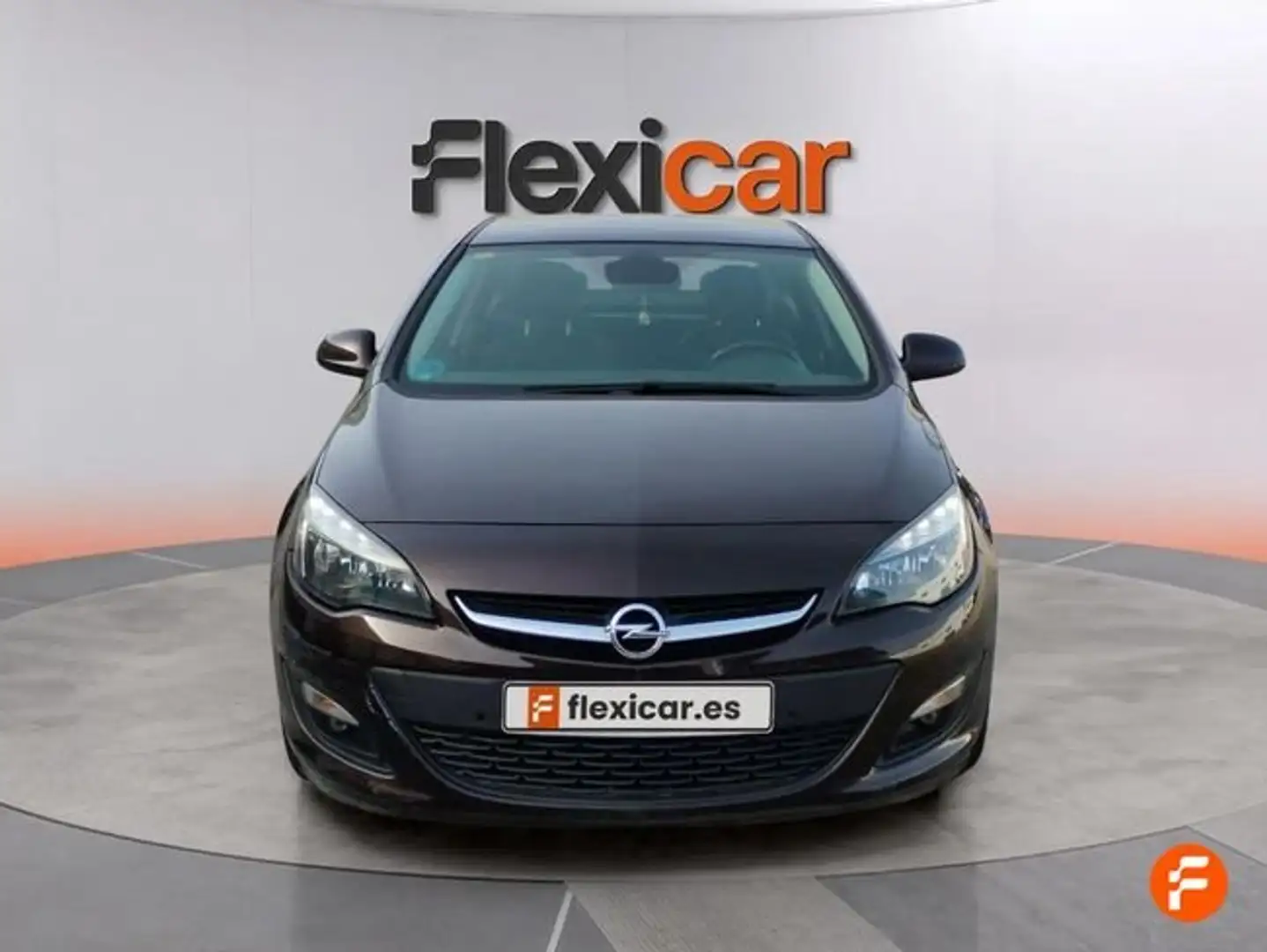 Opel Astra 1.6CDTi Business 110 Marrón - 2