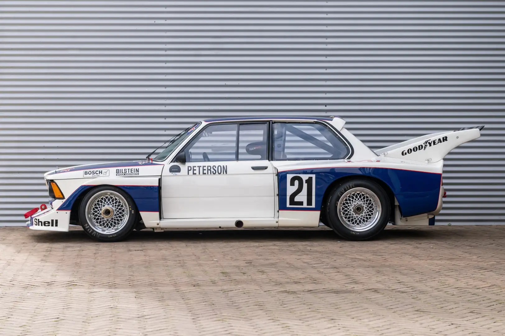 BMW 320 3-SERIE E21 320i Group 5 FIA Race Car Wit - 2
