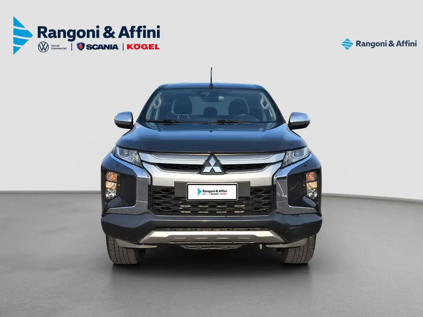 Mitsubishi L200 L200 2.3 D Double Cab 4x4 Super Select Intense au Grigio - 2