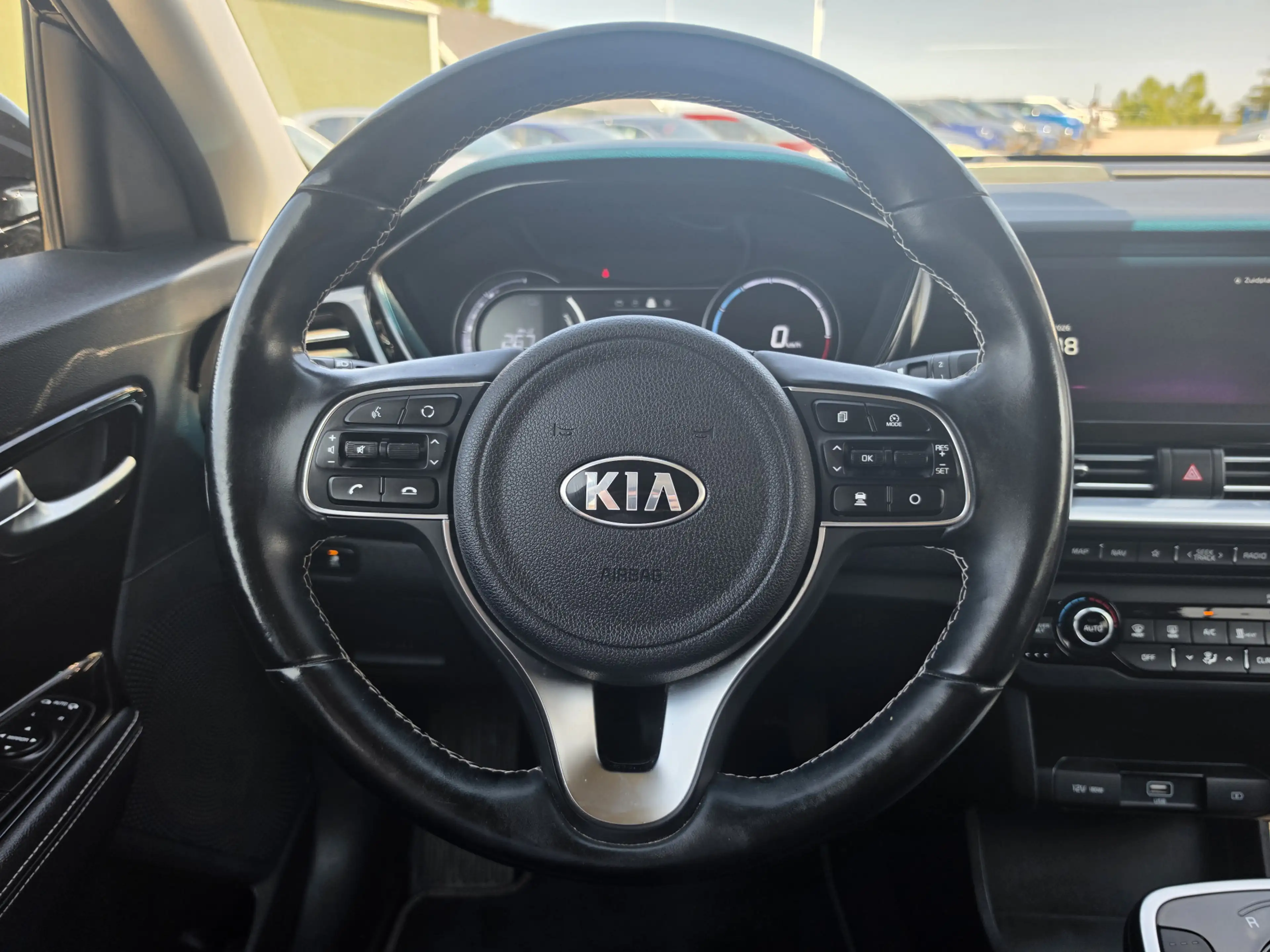 Kia e-Niro DynamicPlusLine 64 kWh | SOH 100% | 3 Fase laden | — photo 16