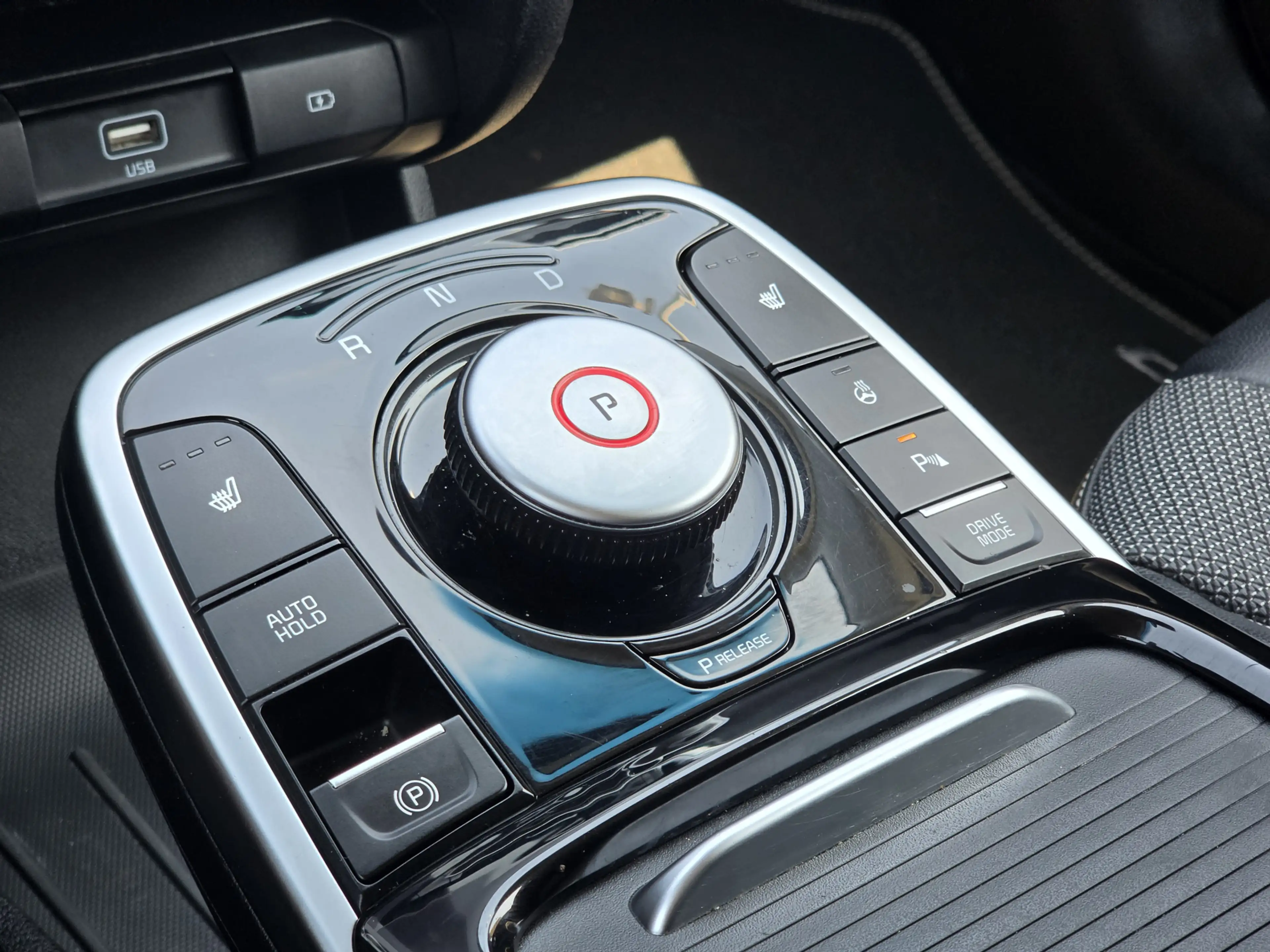 Kia e-Niro DynamicPlusLine 64 kWh | SOH 100% | 3 Fase laden | — photo 24