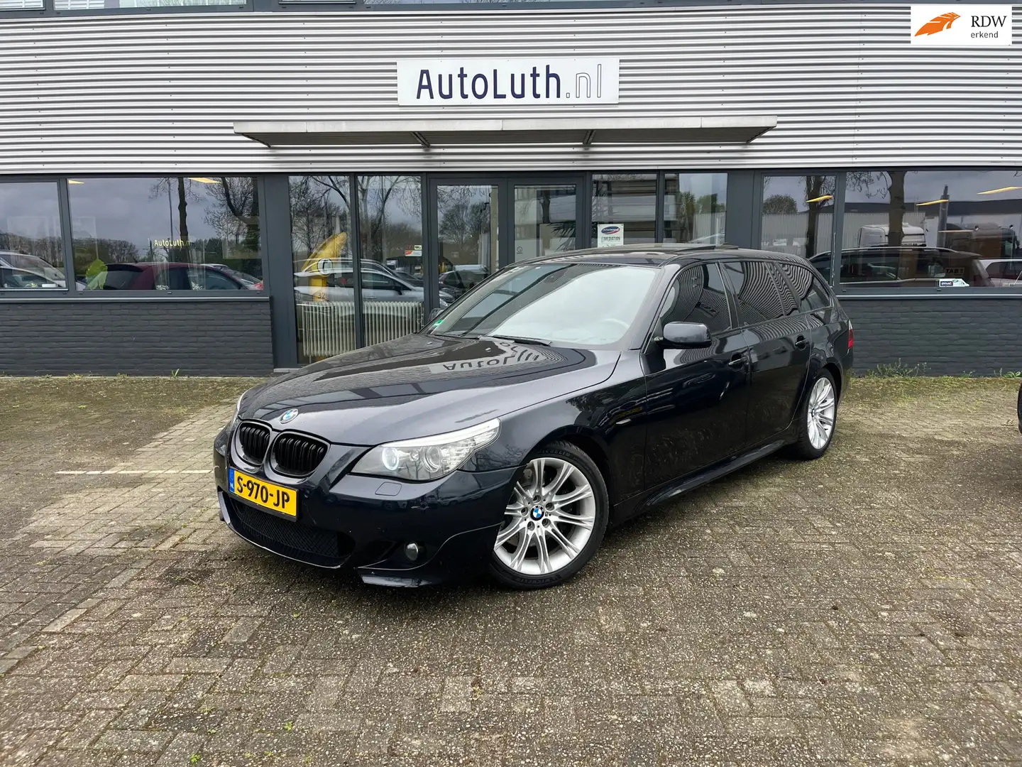 BMW 530 5-serie Touring 530i + PANORAMADAK / Memory / M-sp Modrá - 1