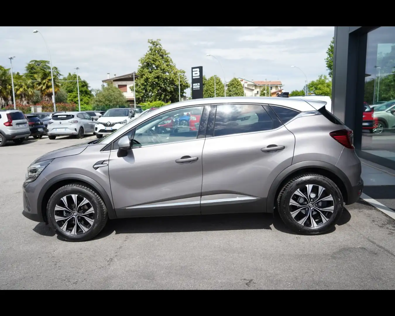 Renault Captur 2ª serie TCe 90 CV Techno Grigio - 2