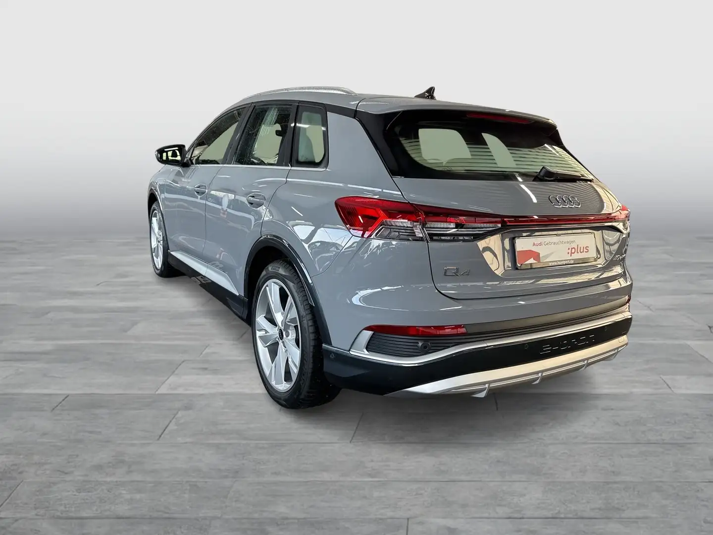 Audi Q4 e-tron 40 S LINE WÄRMEPUMPE CAM ALU20 eKLAPPE Grau - 2