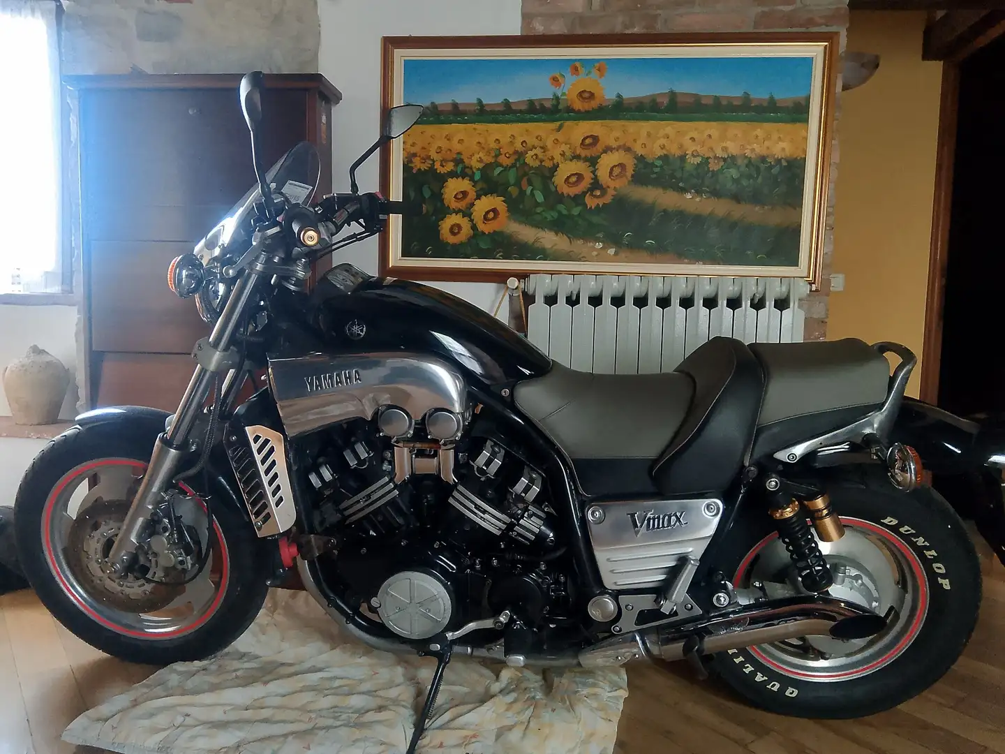 Yamaha Vmax Noir - 1