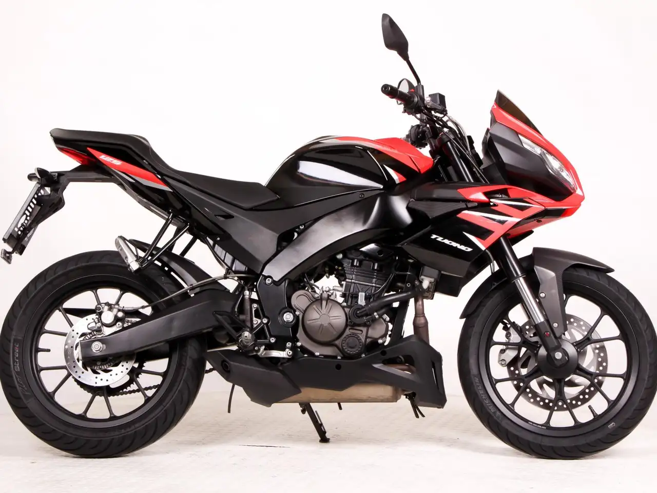 Aprilia Tuono