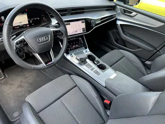 Audi A6 Avant view 10