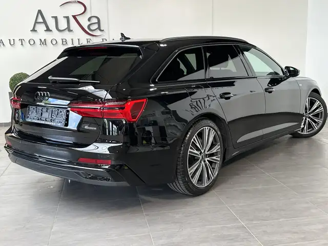Audi A6 Avant view 4