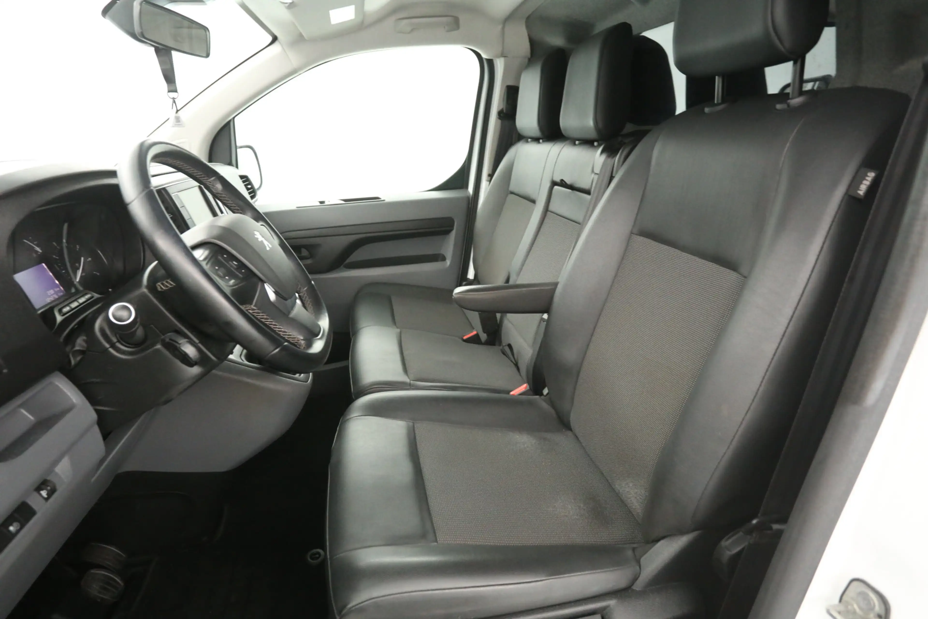 Peugeot Expert 2.0 BlueHDI L2H1 | Clima | Cruise | Carmera | Carp — photo 9