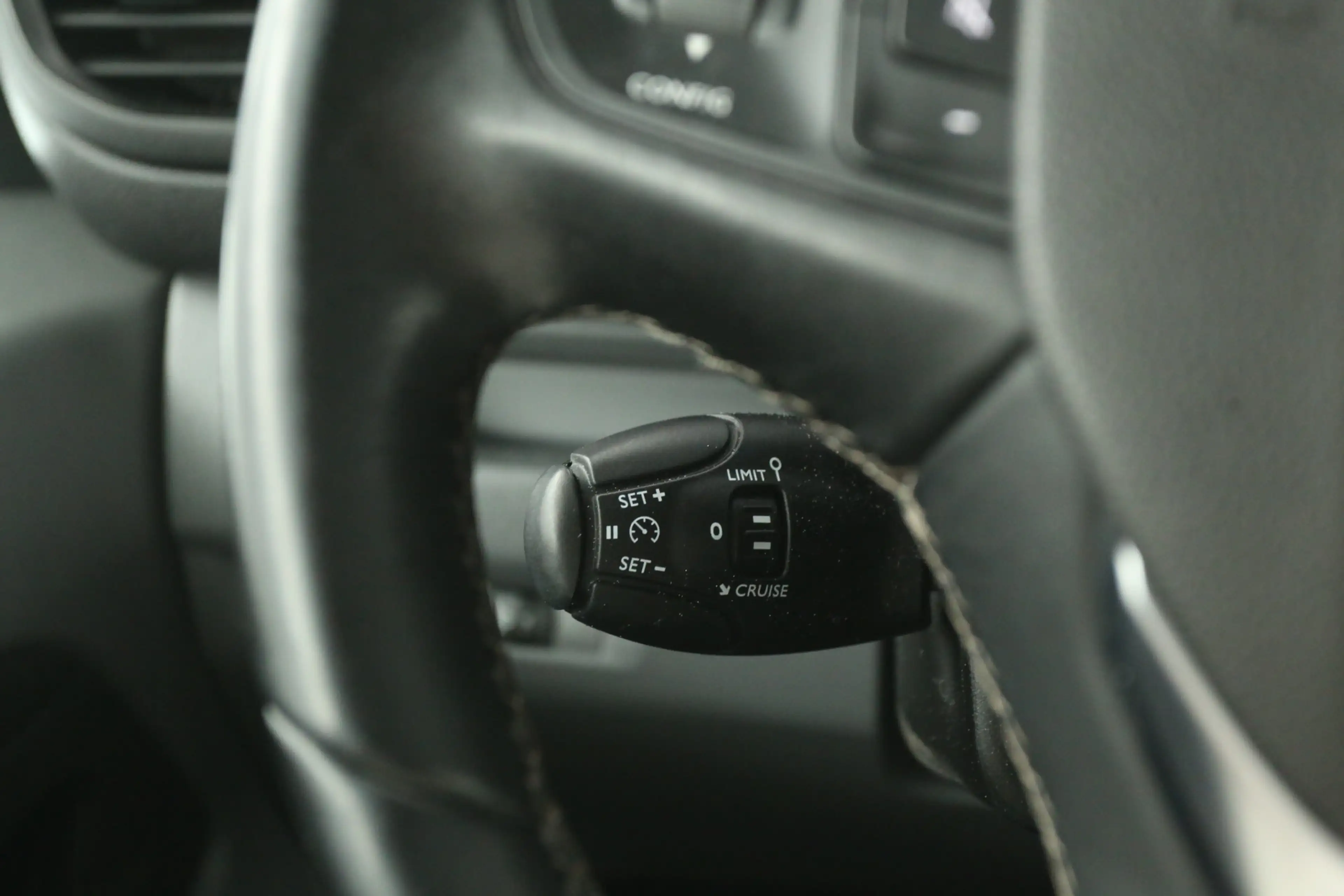Peugeot Expert 2.0 BlueHDI L2H1 | Clima | Cruise | Carmera | Carp — photo 18