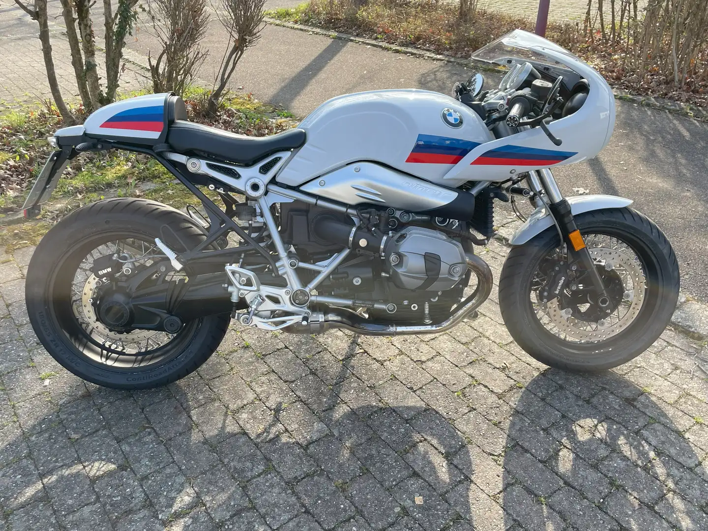 BMW R nineT Racer Bílá - 2