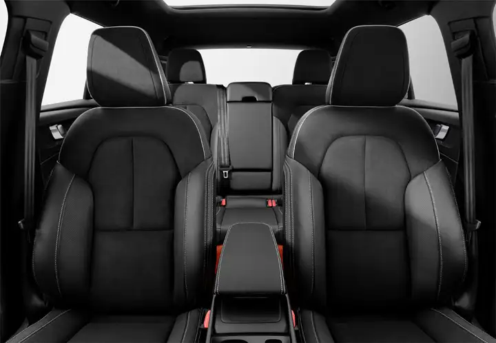 Volvo XC40 T2 Momentum Core man 2021, foto 19