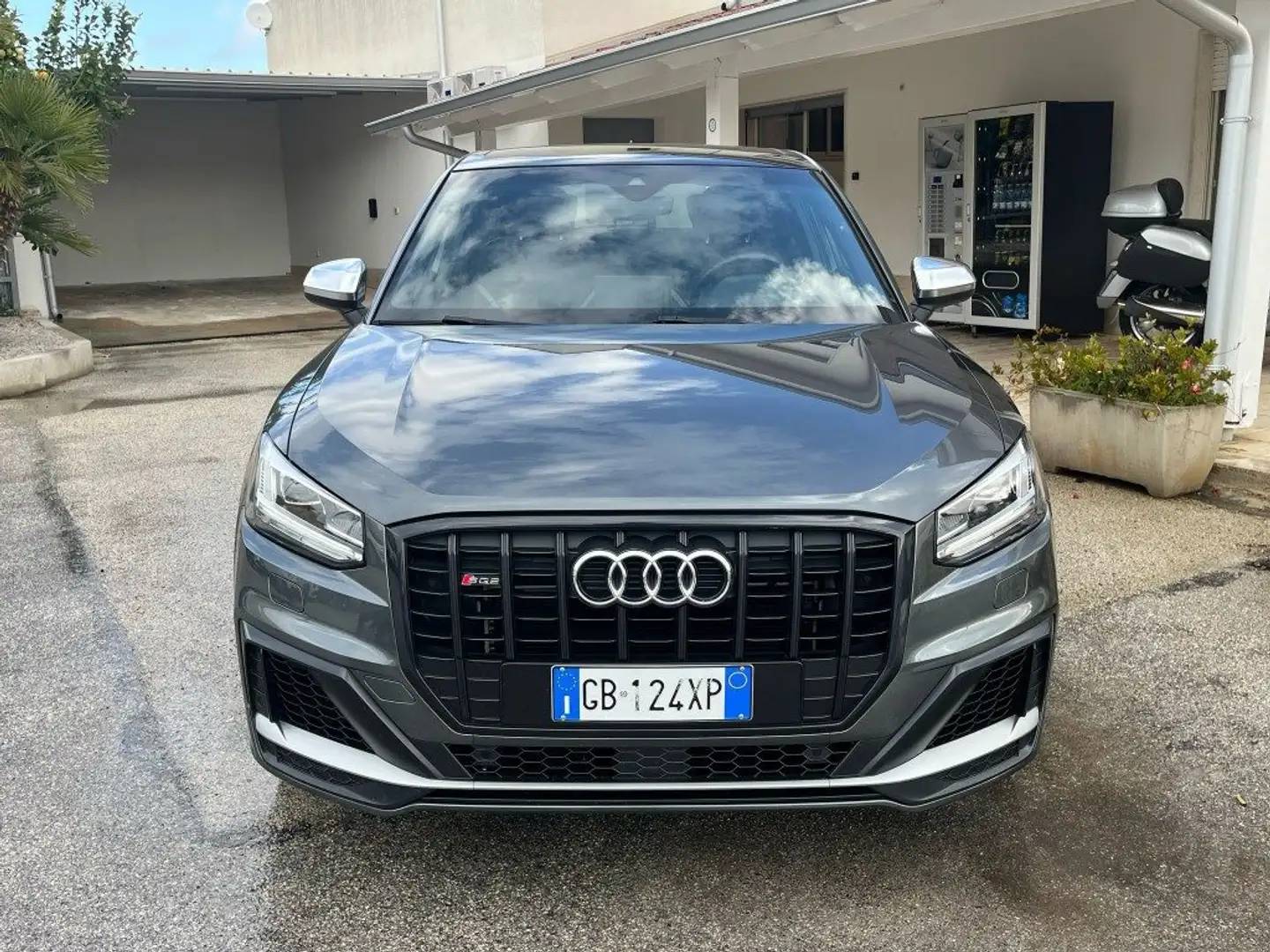 Audi SQ2 TFSI quattro S tronic Grigio - 2