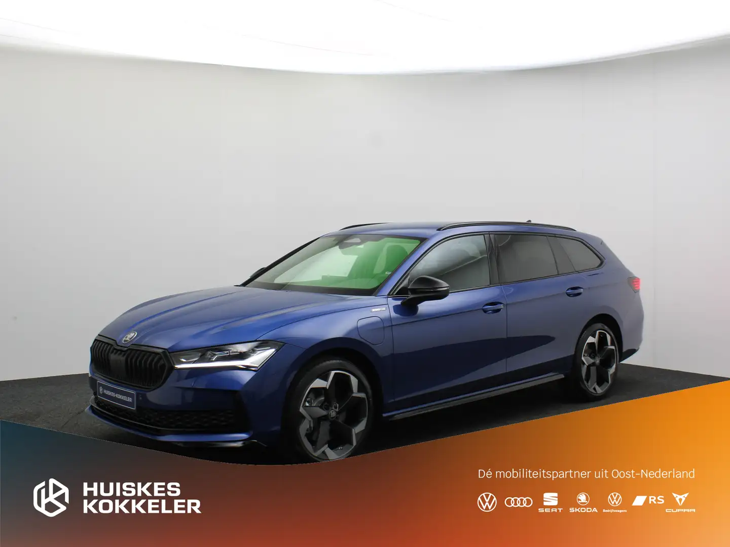 Skoda Superb Combi 1.5 TSI iV 204pk Sportline Business Blauw - 1