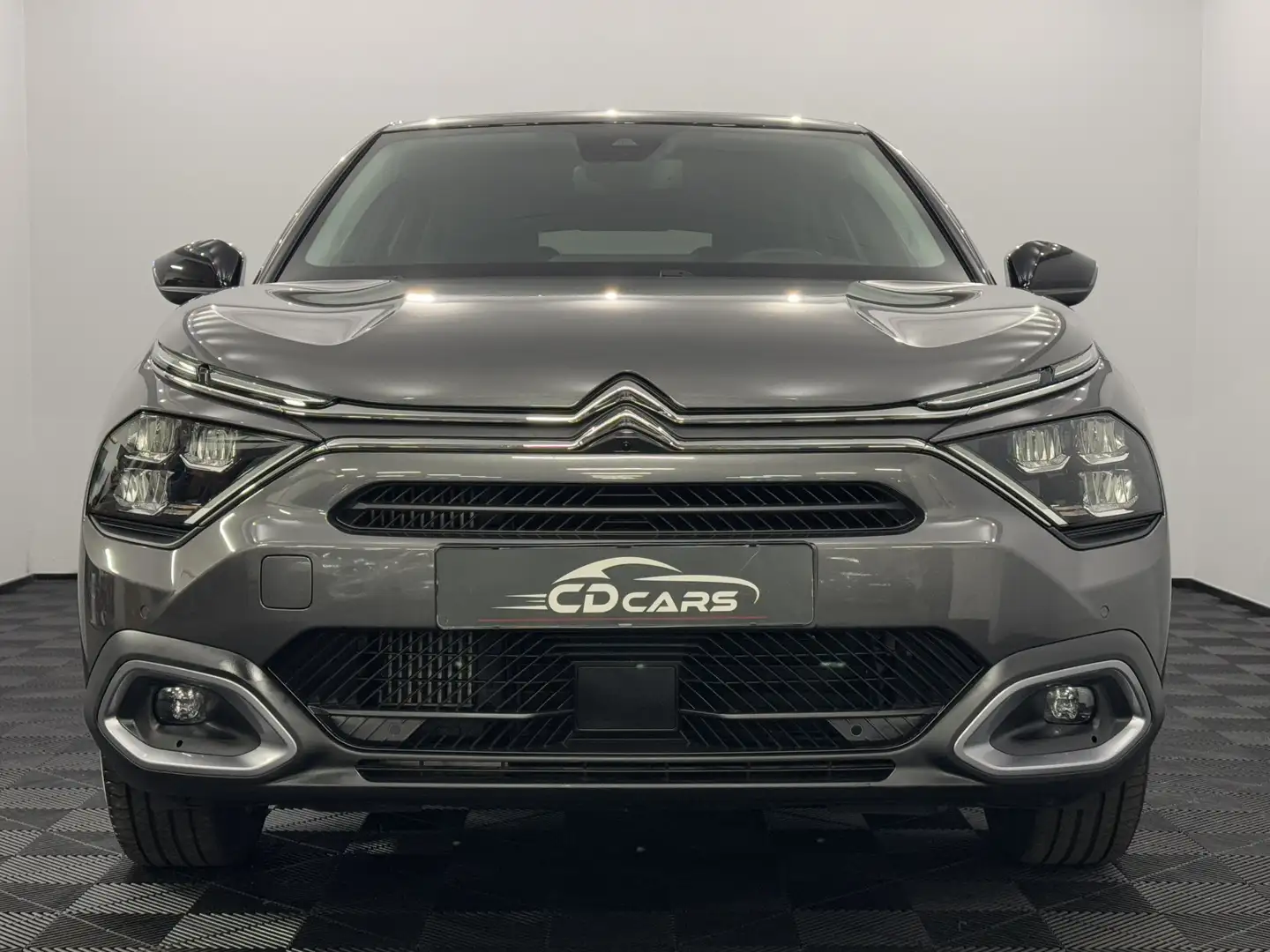 Citroen C4 1.2 Puretech Max Half leder, 360 Camera, Navi, Key Gris - 2