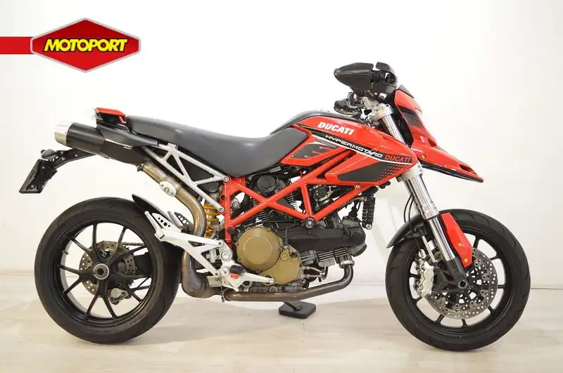 Ducati Hypermotard 1100
