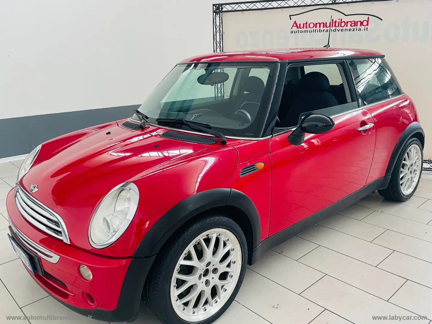 MINI One One Rosso - 1